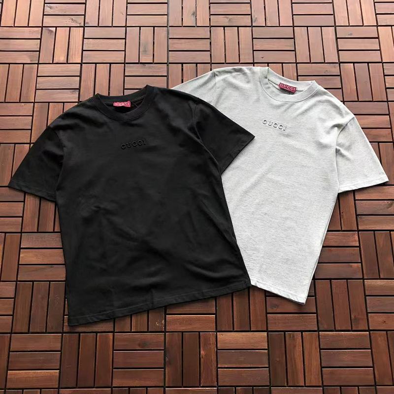 GUCCI T-SHIRT 11111442 (im 176CM 58KG iwear size S in the photo)