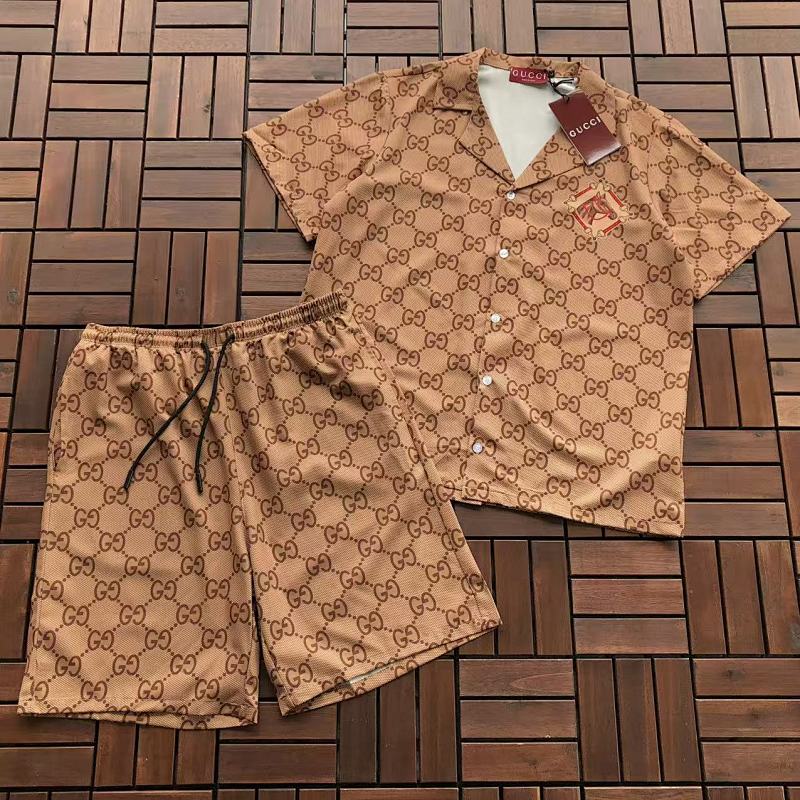 GUCCI T-SHIRT SHIRT SHORTS 77041344 (im 185CM 80KG iwear size L in the photo)