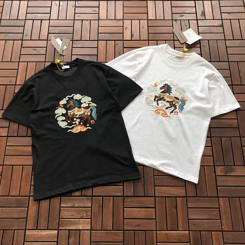 DIOR T-SHIRT 77020133 (im 180CM 68KG iwear size M in the photo)