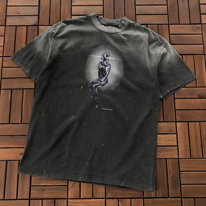 SAINT MICHAEL T-SHIRT 55020582 (im 176CM 58KG iwear size S in the photo)