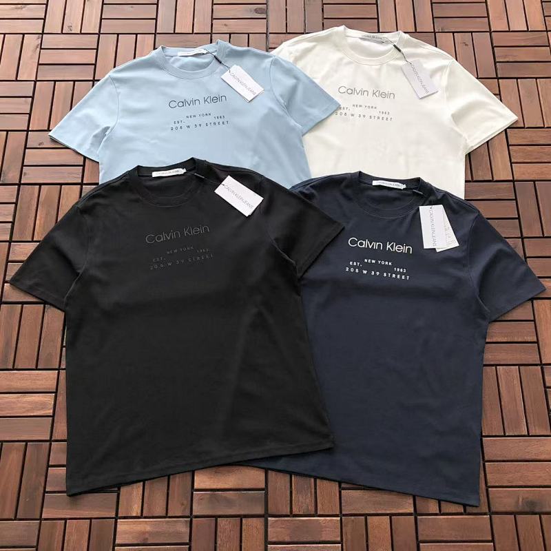 CALVIN KLEIN T-SHIRT 22120845 (im 170CM 60KG iwear size L in the photo)