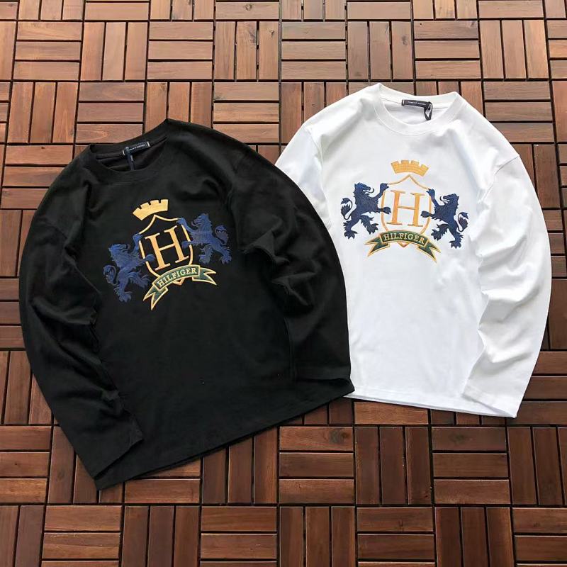T 🔥🔥🔥 H🔥🔥🔥R LONG-SLEEVE 22103140 (im 176CM 58KG iwear size L in the photo)