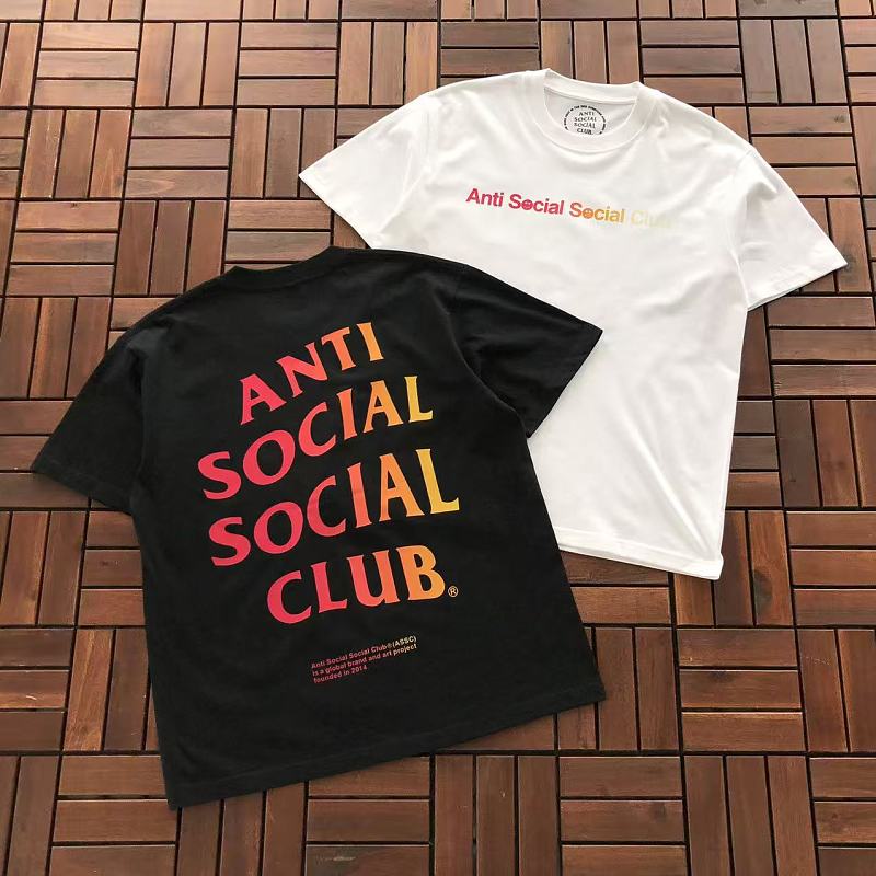 ANTI SOCIAL SOCIAL CLUB T-SHIRT 55041546 (im 185CM 70KG iwear size M in the photo)