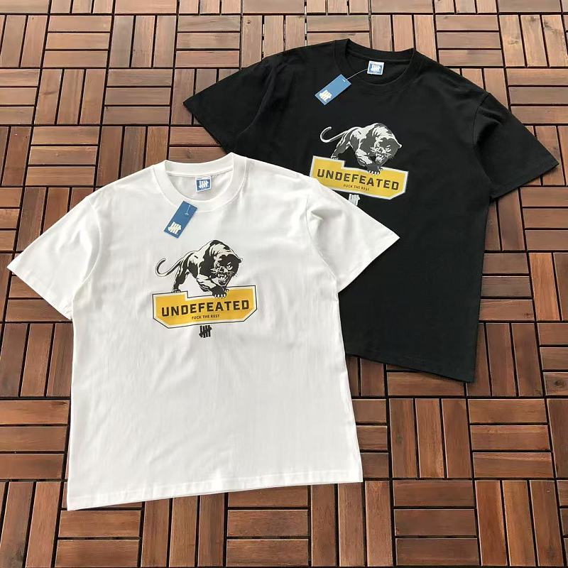 UNDEFEATED T-SHIRT 55063095 (im 180CM 68KG iwear size L in the photo)