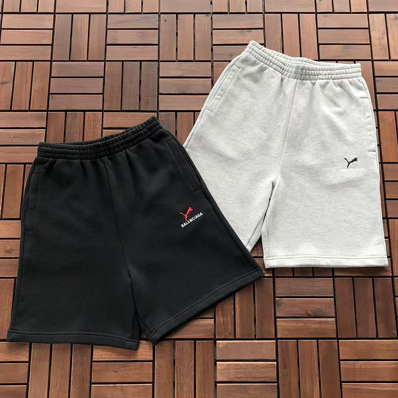 BALENCIAGA & PUMA SHORTS 66061127 (im 185CM 80KG iwear size M in the photo)