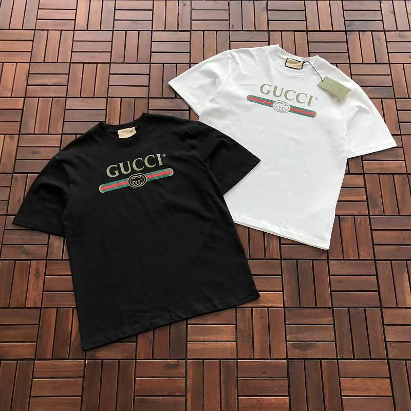 GUCCI T-SHIRT 66042226 (im 176CM 58KG iwear size S in the photo)