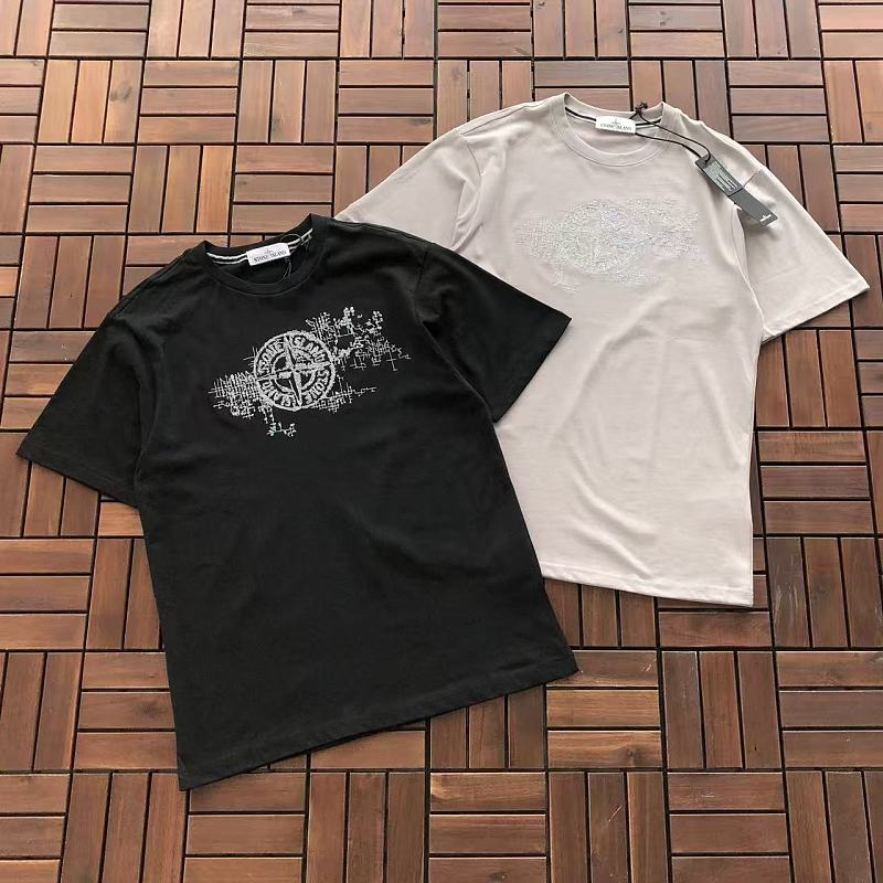 STONE ISLAND T-SHIRT 55051215 (im 185CM 70KG iwear size L in the photo)