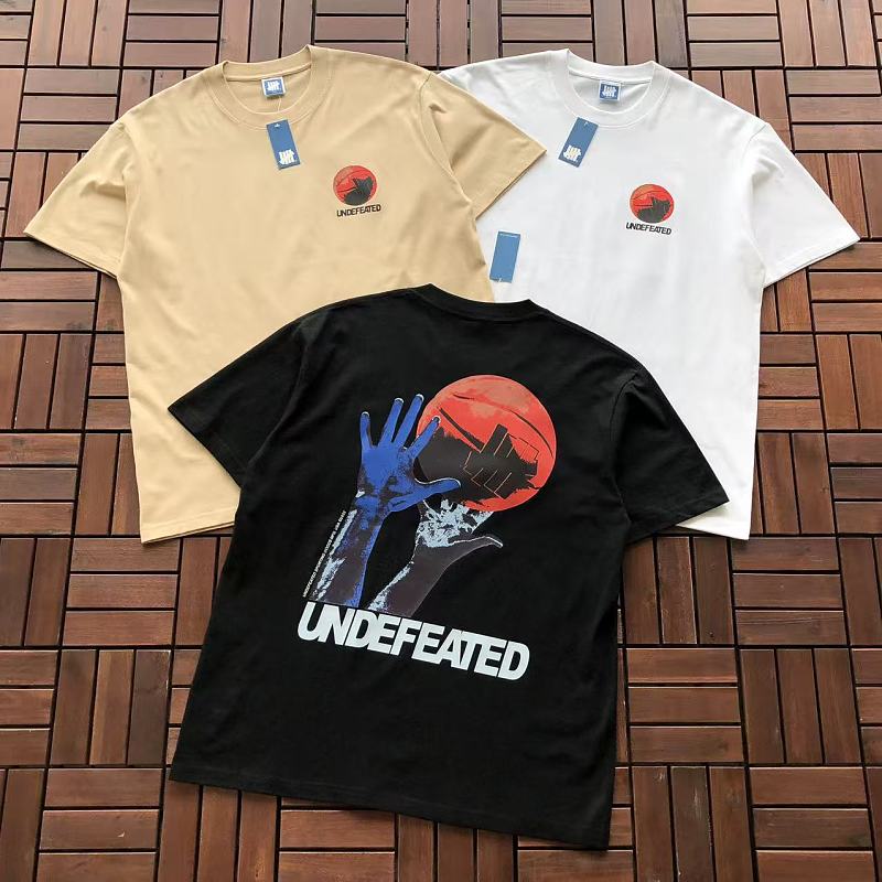 UNDEFEATED T-SHIRT 55070627 (im 185CM 80KG iwear size L in the photo)
