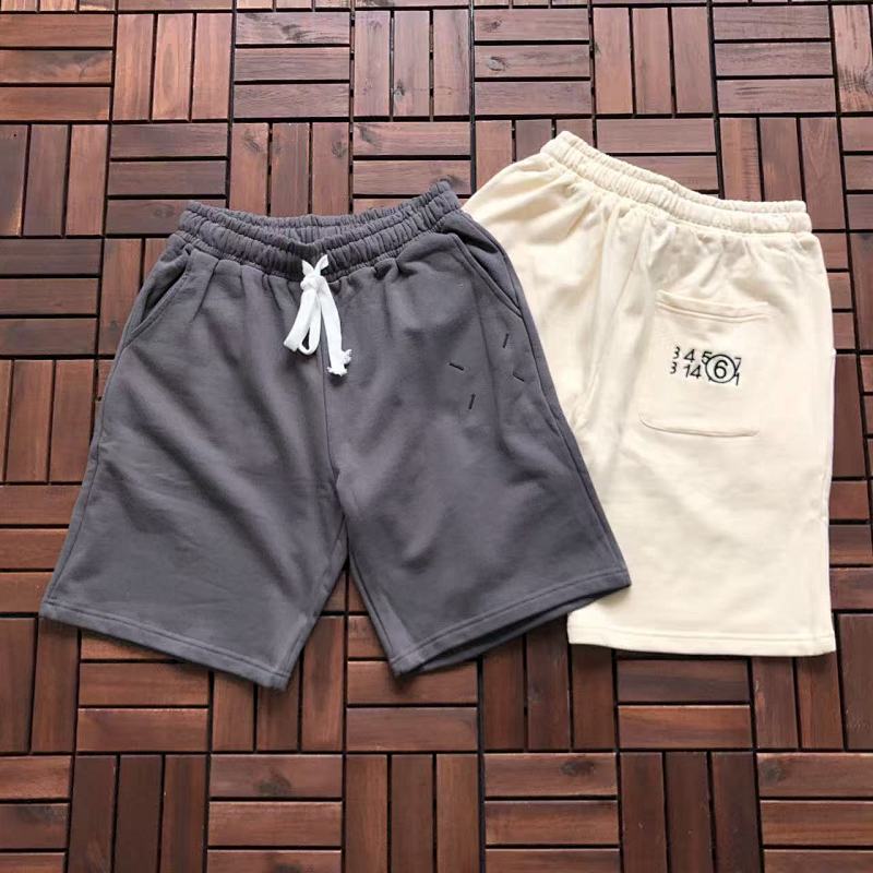 MAISON MARGIELA SHORTS 33101356 (im 180CM 68KG iwear size 46 in the photo)