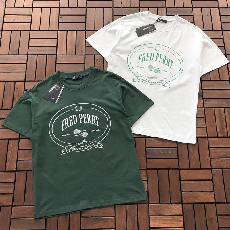 FRED PERRY T-SHIRT 66010858 (im 185CM 80KG iwear size M in the photo)