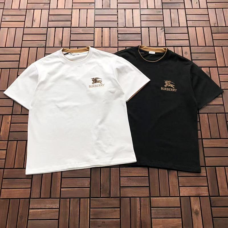 BURBERRY T-SHIRT 11121602 (im 176CM 58KG iwear size L in the photo)