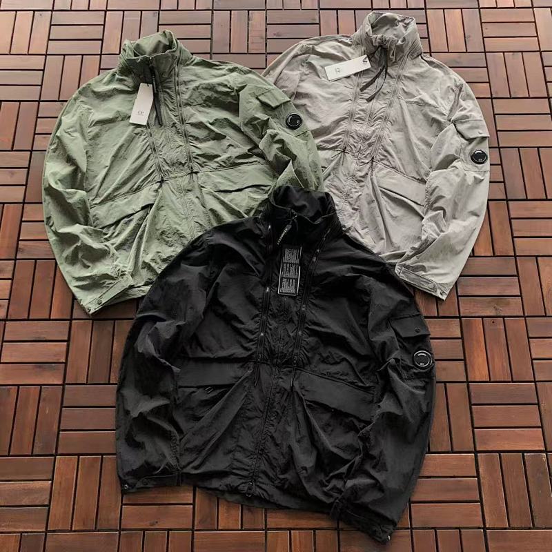 C.P. JACKET 55030103 (im 185CM 70KG iwear size 48 in the photo)