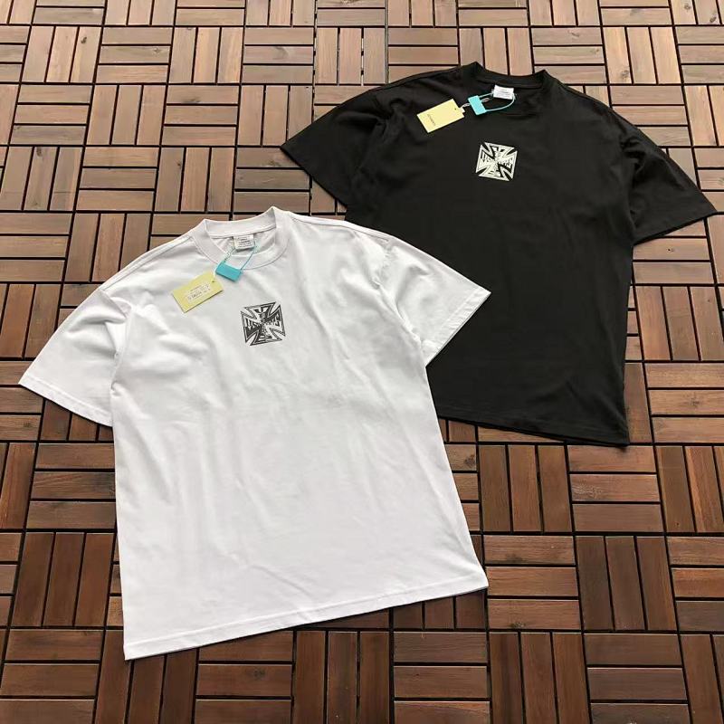 VETEMENTS T-SHIRT 55040726 (im 185CM 80KG iwear size M in the photo)