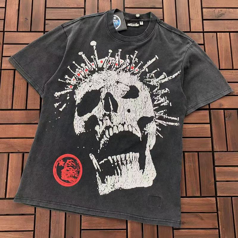 HELLSTAR T-SHIRT 55012927 (im 185CM 80KG iwear size S in the photo)