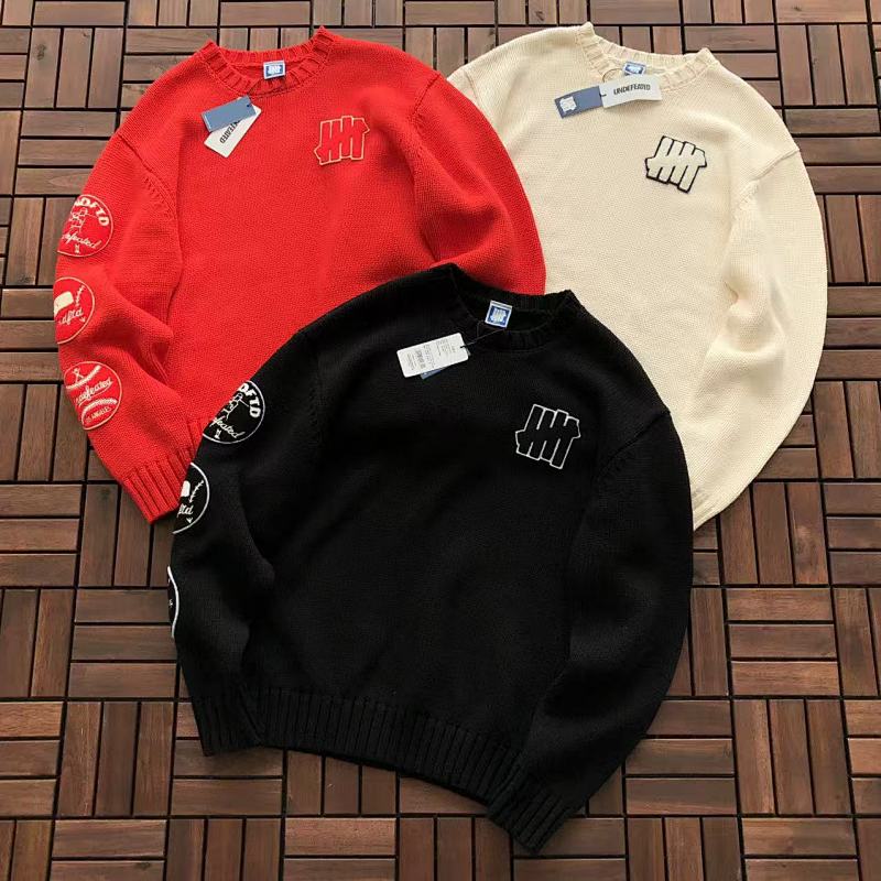 UNDEFEATED SWEATER 55010625 (im 185CM 80KG iwear size M in the photo)