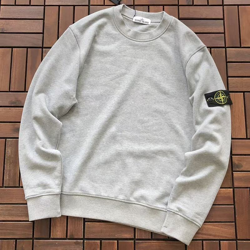 STONE ISLAND SWEATER 66020887 (im 180CM 68KG iwear size M in the photo)