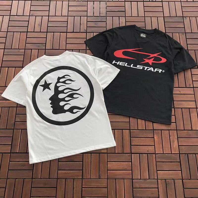 HELLSTAR T-SHIRT 77011621 (im 176CM 58KG iwear size M in the photo)