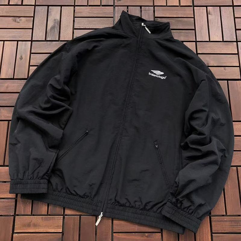 BALENCIAGA JACKET 77080921 (im 185CM 70KG iwear size M in the photo)