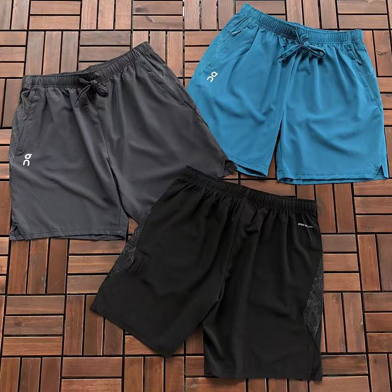 ON RUNNING SHORTS 55042739 (im 185CM 80KG iwear size 2XL in the photo)