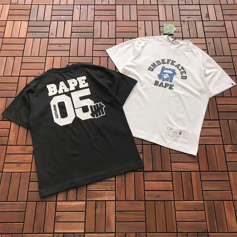 BAPE & UNDEFEATED T-SHIRT 55012624 (im 180CM 68KG iwear size L in the photo)