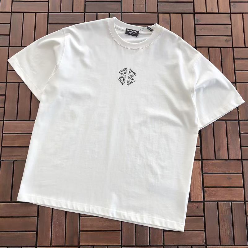 BALENCIAGA T-SHIRT 55080419 (im 185CM 80KG iwear size L in the photo)