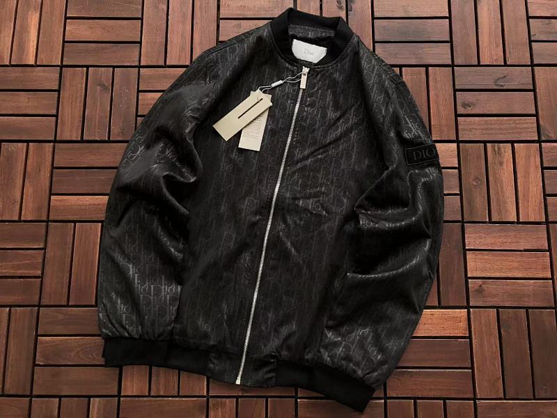 DIOR JACKET 11121742 (im 176CM 58KG iwear size L in the photo)