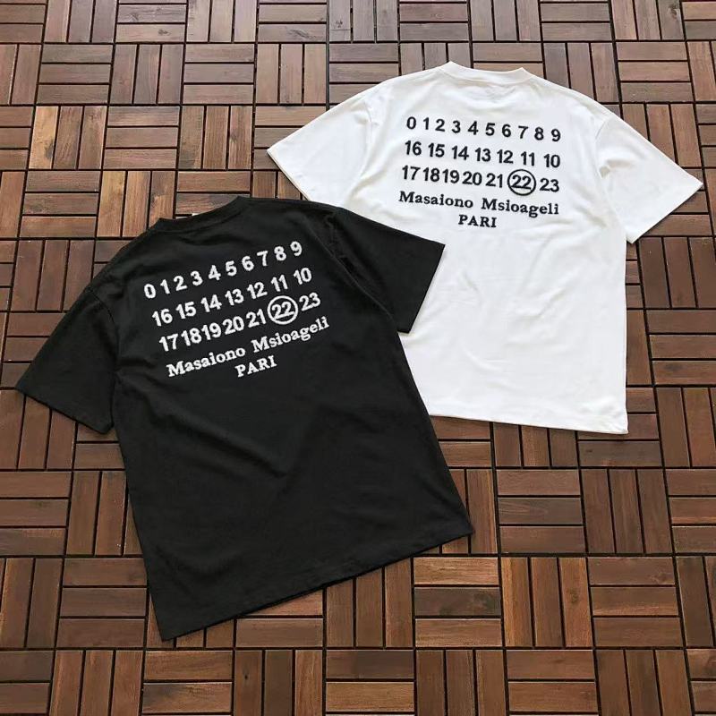 MAISON MARGIELA T-SHIRT 33120731 (im 176CM 58KG iwear size L in the photo)