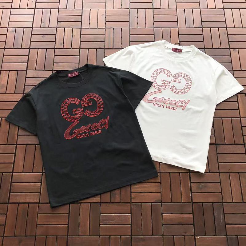 GUCCI T-SHIRT55071070 (im 185CM 70KG iwear size L in the photo)