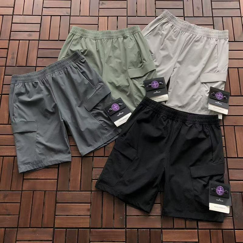 STONE ISLAND SHORTS 66041758 (im 185CM 70KG iwear size L in the photo)
