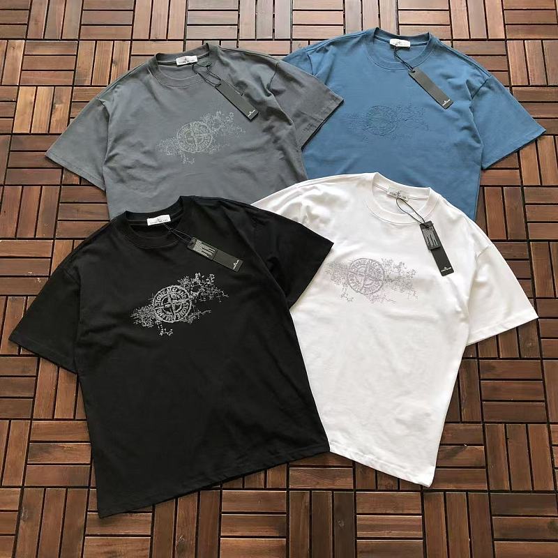 STONE ISLAND T-SHIRT 66011516 (im 180CM 68KG iwear size S in the photo)