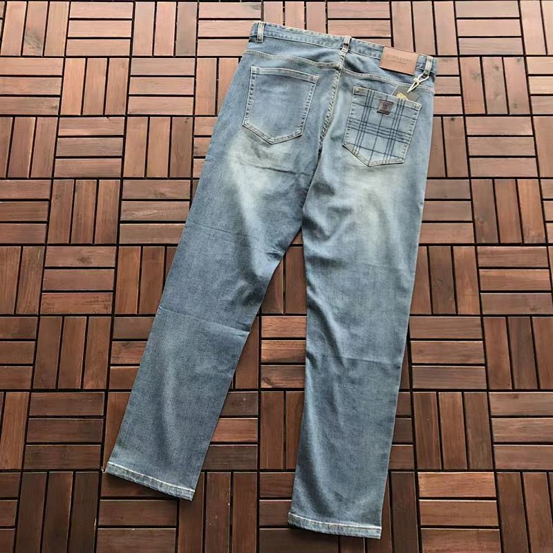 BURBERRY JEANS 66012343 (im 185CM 80KG iwear size 33 in the photo)