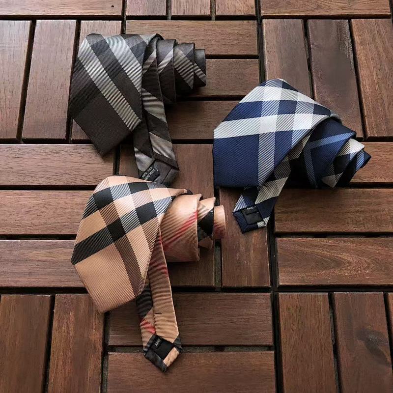 BURBERRY TIE 55032501
