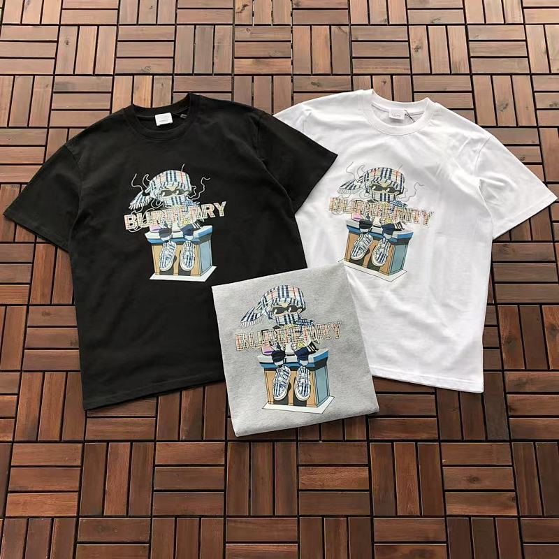 BURBERRY T-SHIRT 11102311 (im 172CM 66KG iwear size M in the photo)