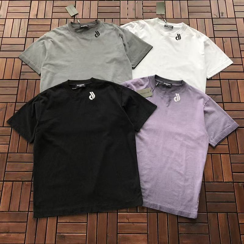 BALENCIAGA T-SHIRT 55073108 (im 185CM 70KG iwear size L in the photo)
