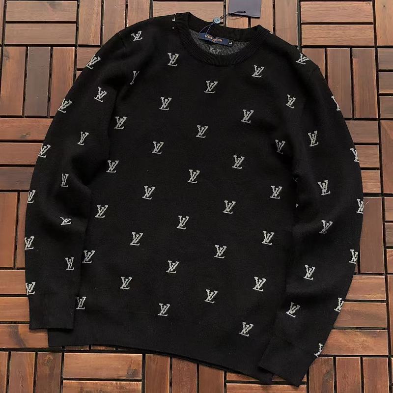 LV SWEATER 55090157 (im 185CM 70KG iwear size L in the photo)