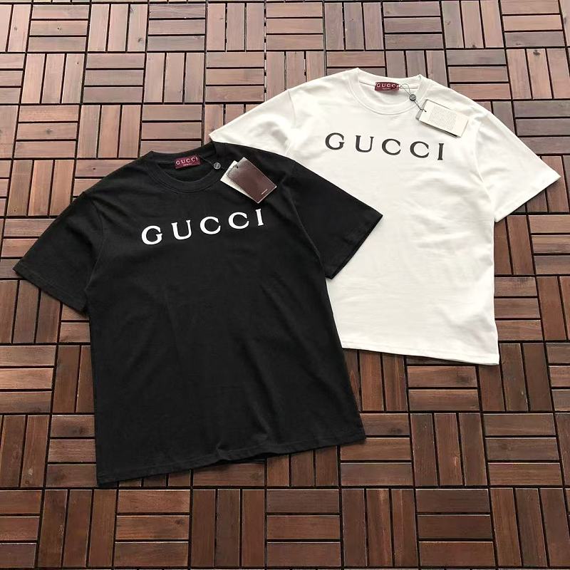 GUCCI T-SHIRT 77041734 (im 185CM 80KG iwear size L in the photo)