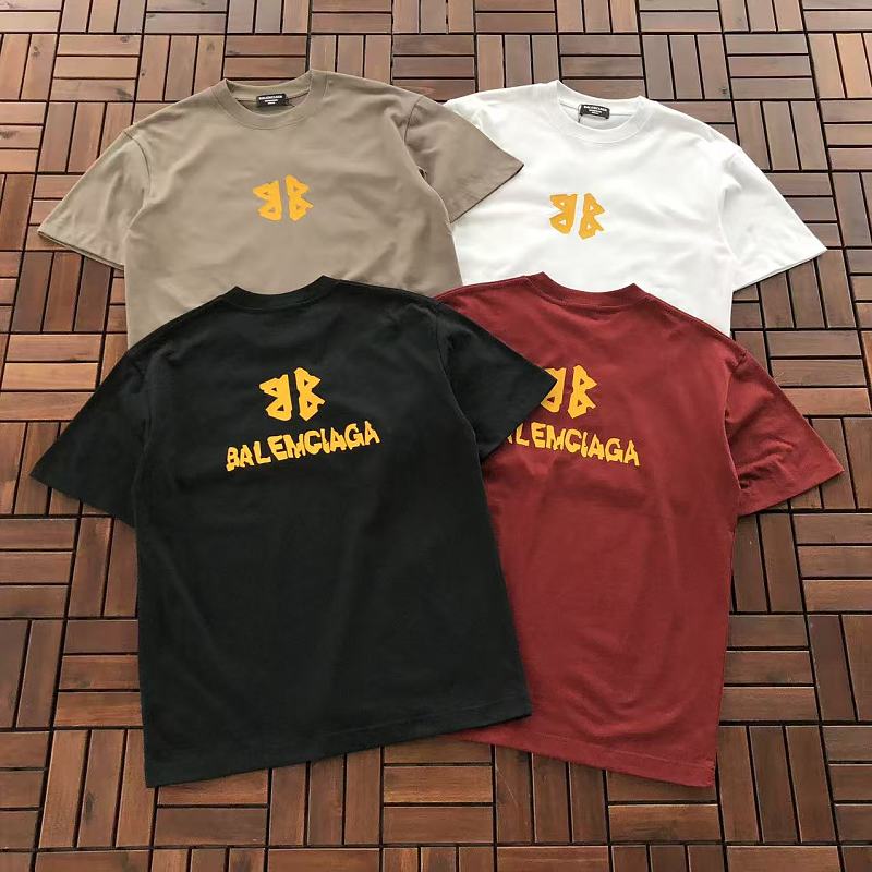 BALENCIAGA T-SHIRT 55042806 (im 185CM 70KG iwear size M in the photo)