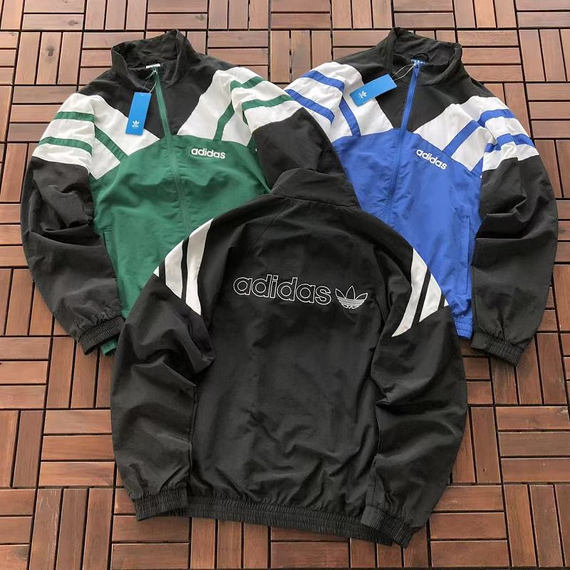 ADIDAS JACKET 66062432 (im 185CM 80KG iwear size M in the photo)