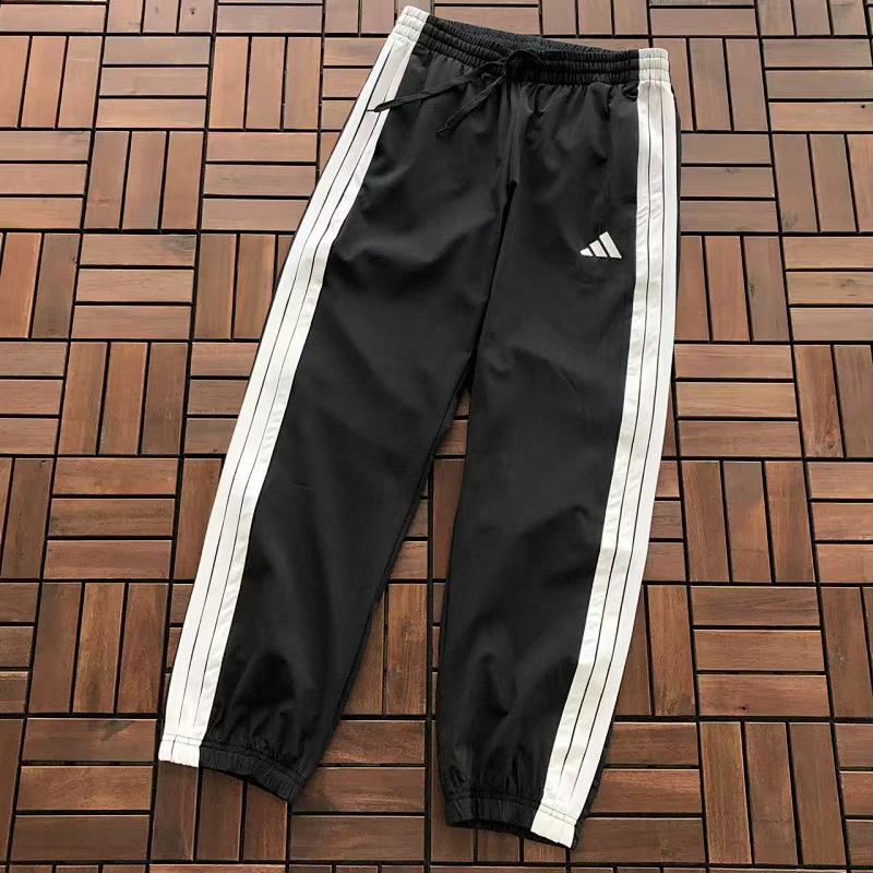 ADIDAS TROUSERS 55020554 (im 185CM 80KG iwear size L in the photo)