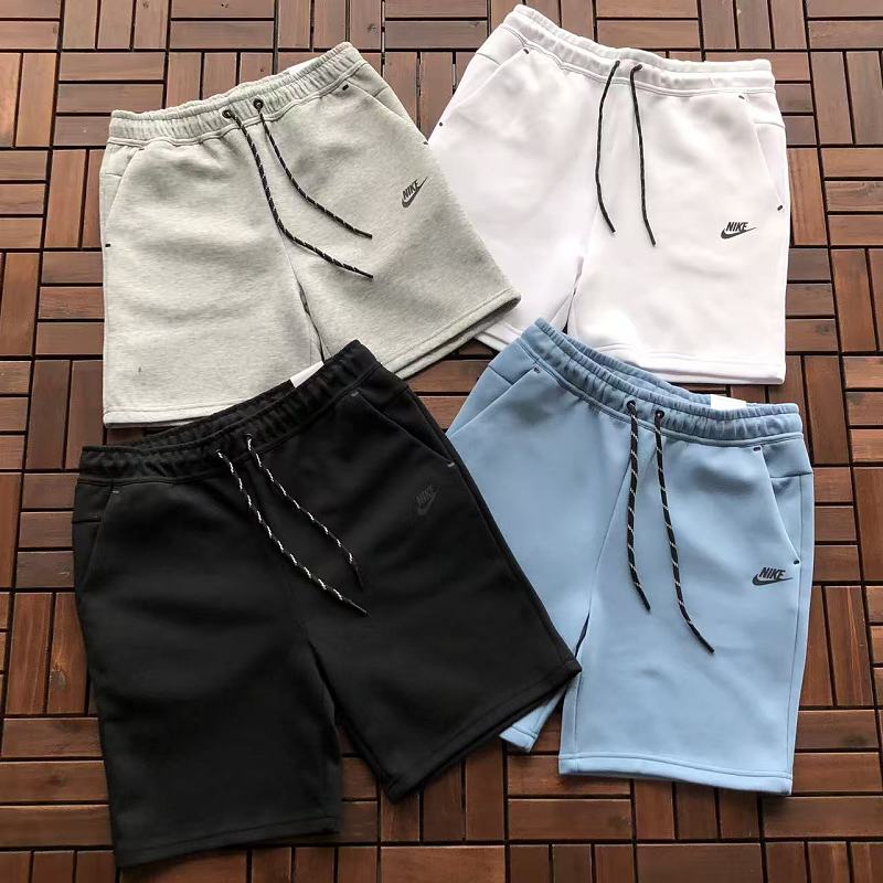 NIKE SHORTS 88040525 (im 185CM 80KG iwear size M in the photo)