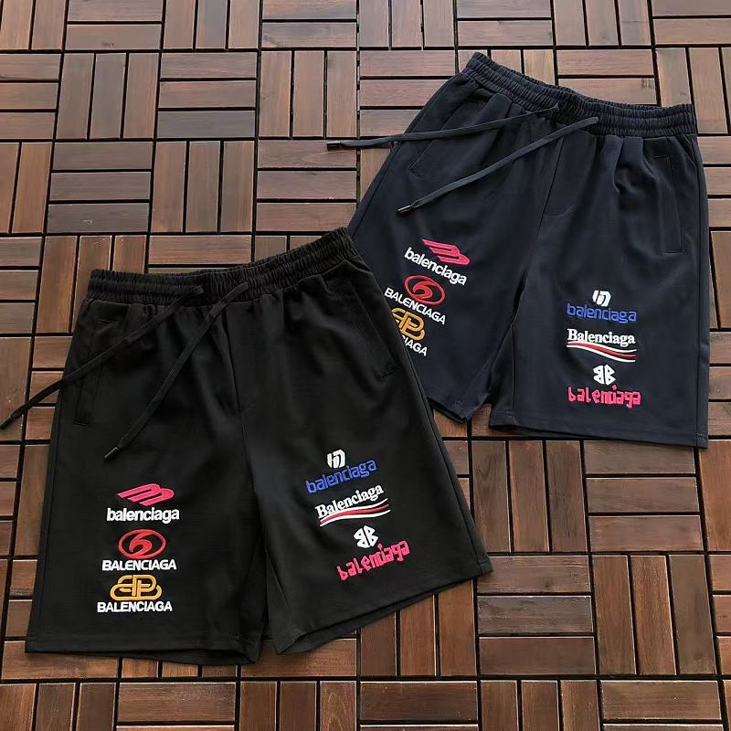 BALENCIAGA SHORTS 77070203 (im 185CM 80KG iwear size L in the photo)