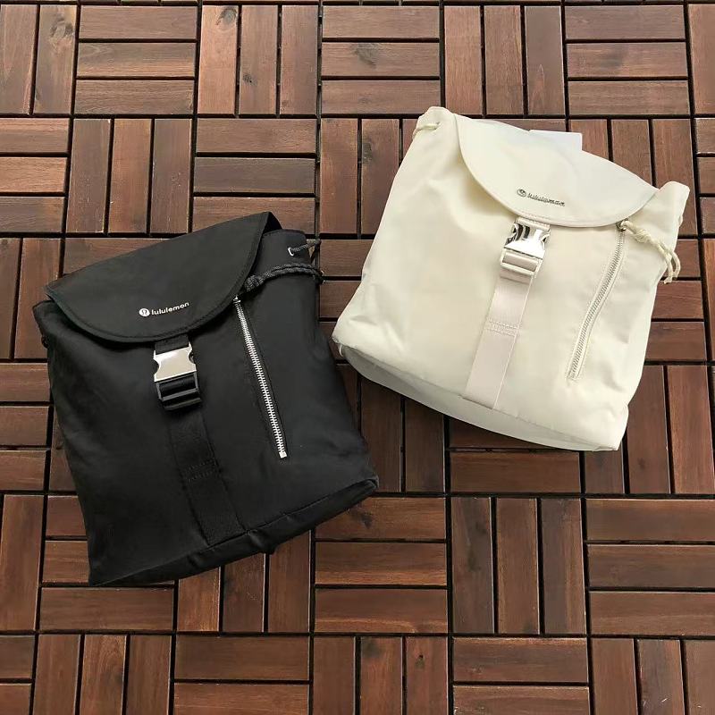 LULULEMON BAG 66071207 （长30CM*宽30CM*高13CM）