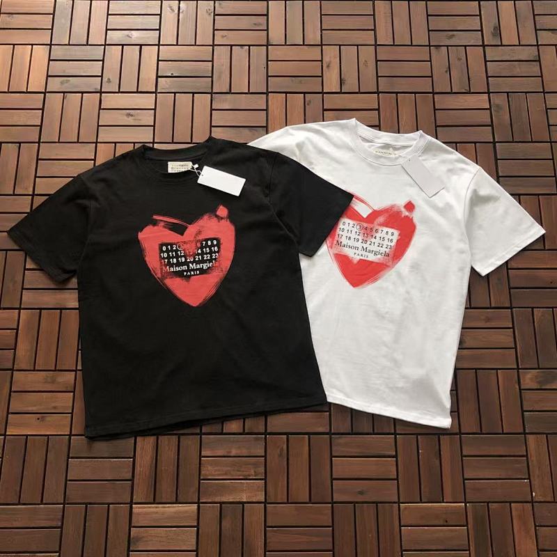 MAISON MARGIELA T-SHIRT 33101367 (im 176CM 58KG iwear size 46 in the photo)
