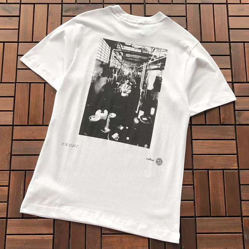 STONE ISLAND T-SHIRT 55040682 (im 185CM 80KG iwear size L in the photo)