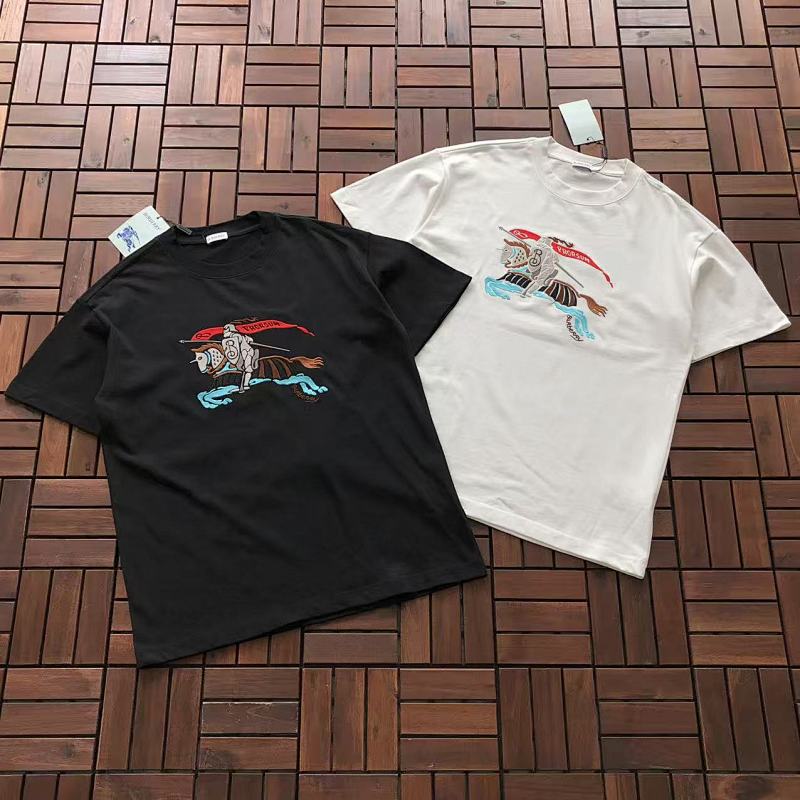 BURBERRY T-SHIRT 55031129 (im 185CM 70KG iwear size L in the photo)