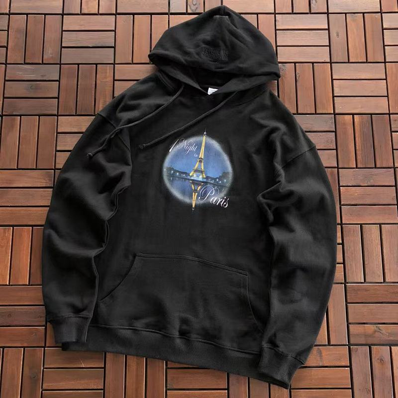 VETEMENTS HOODIE 22100901 (im 180CM 68KG iwear size M in the photo)