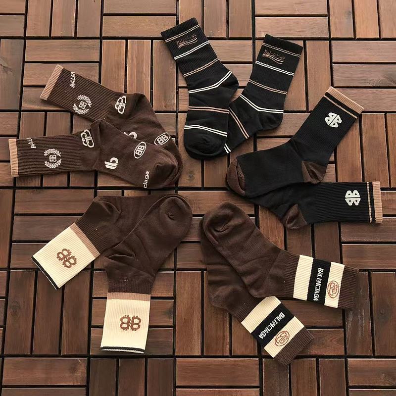 BALENCIAGA SOCKS 55060357