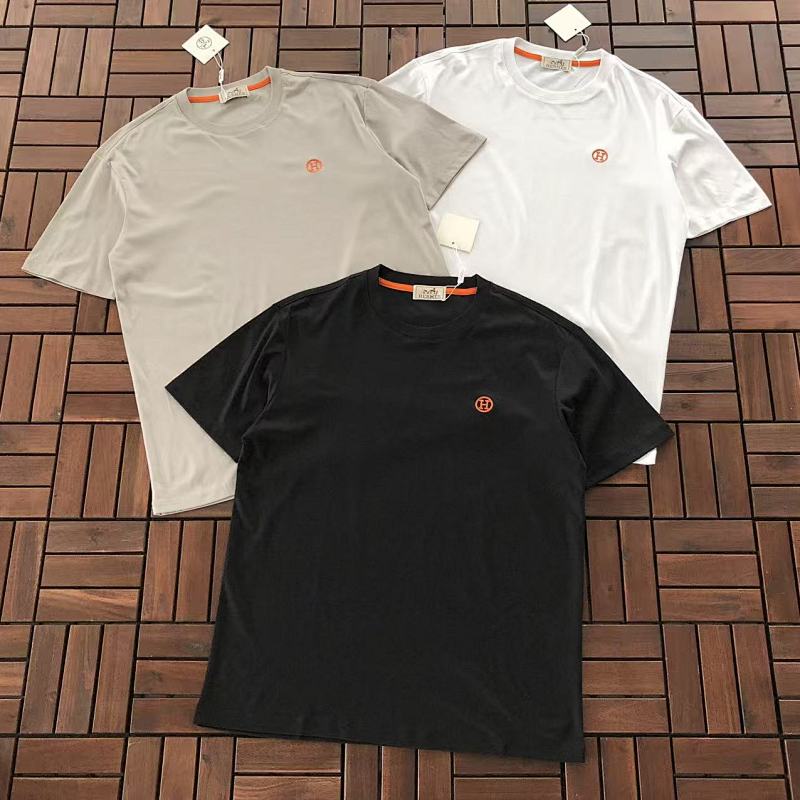 HERMES T-SHIRT 66033139 (im 176CM 58KG iwear size XL in the photo)
