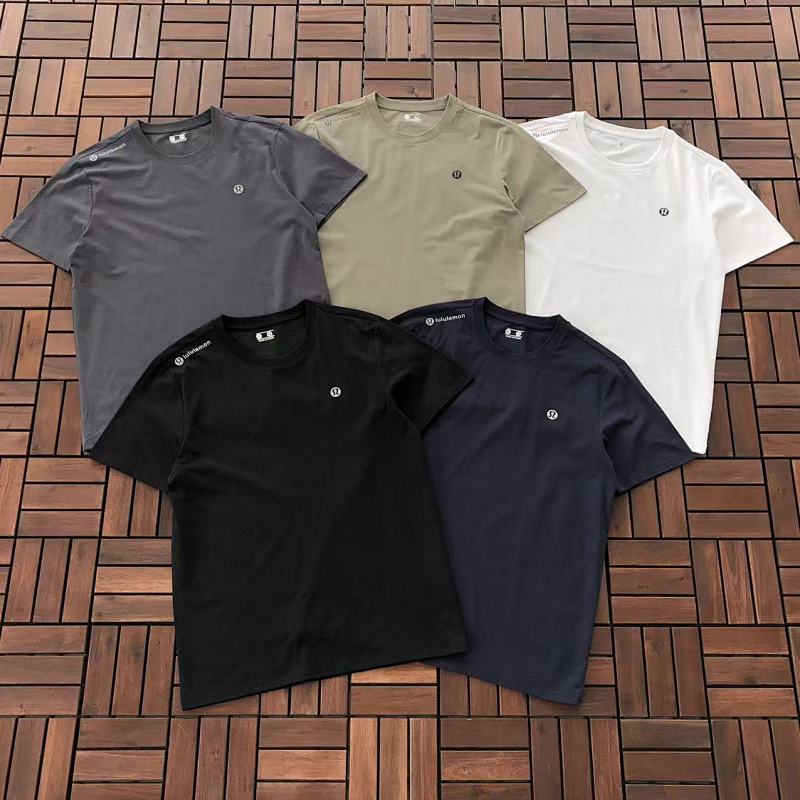 LULULEMON T-SHIRT 66010851 (im 185CM 80KG iwear size XL in the photo)