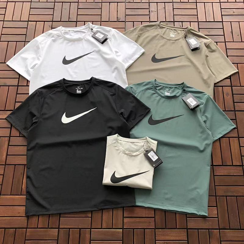NIKE T-SHIRT 22111925 (im 180CM 68KG iwear size 2XL in the photo)